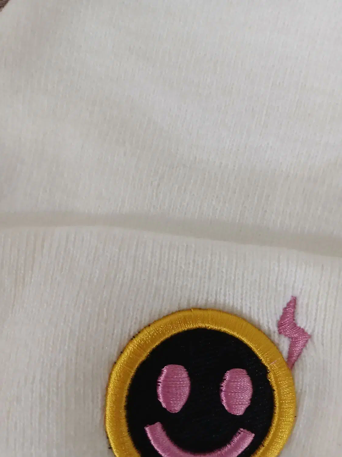 کلاه|لباس|تهران, دکتر هوشیار|دیوار