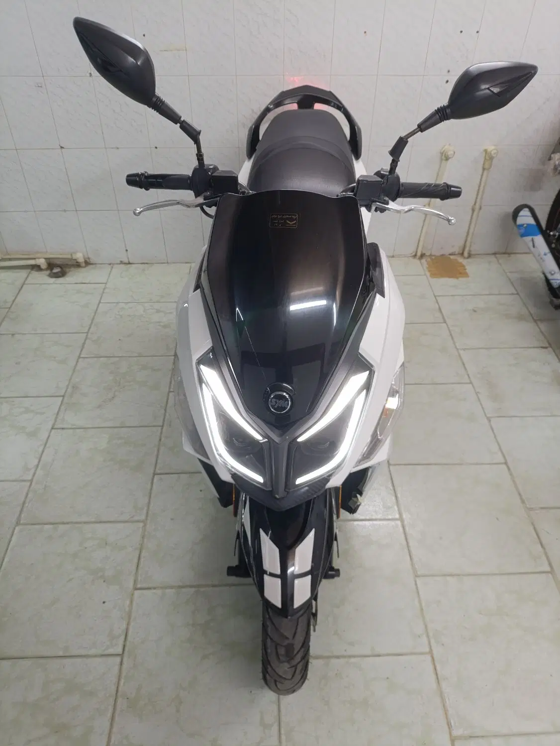 sym j200|موتورسیکلت|لنگرود, |دیوار