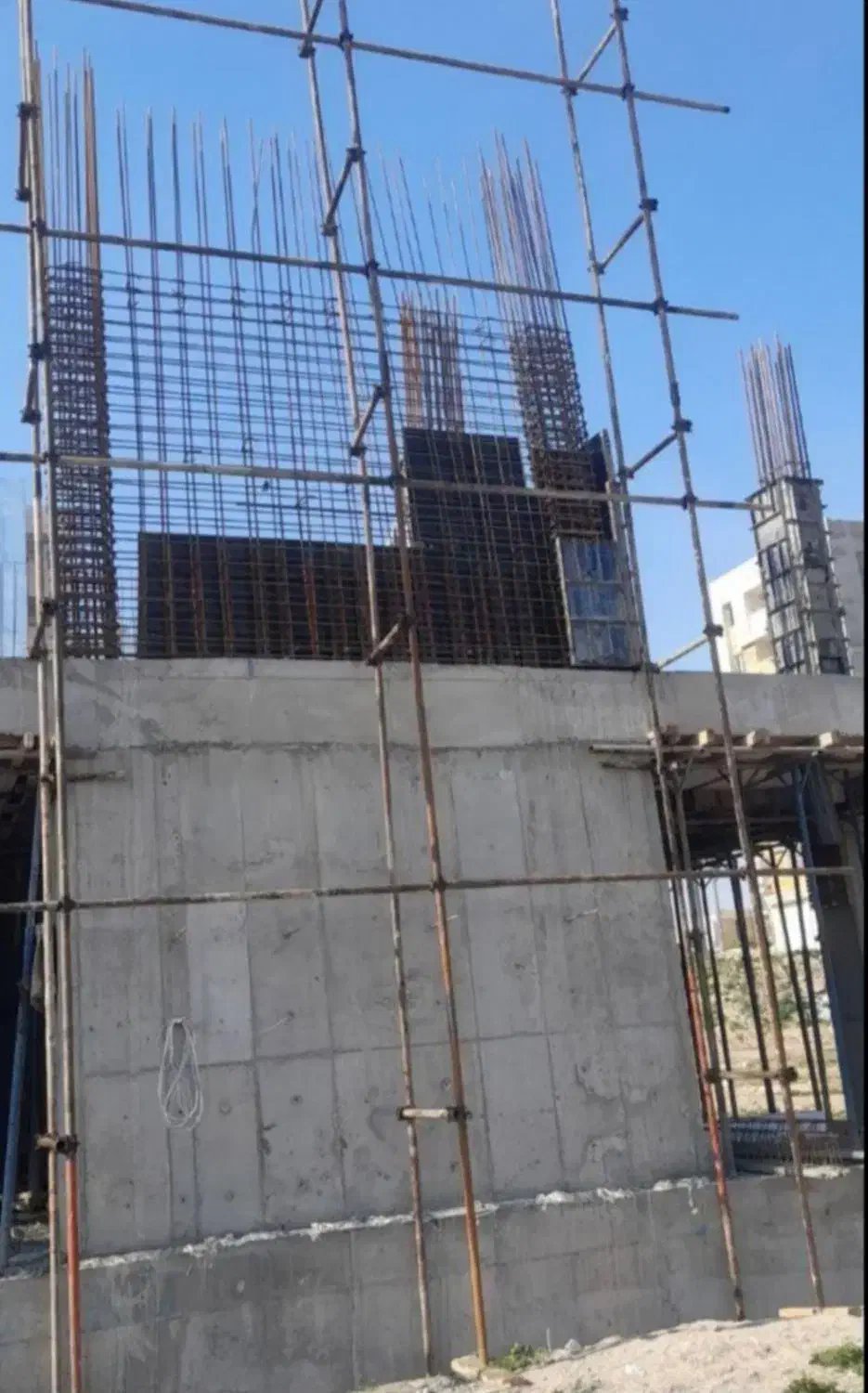 داربست فلزی صداقت ۰۹۱۷۰۰۰۱۱۲۴|خدمات پیشه و مهارت|دزفول, |دیوار