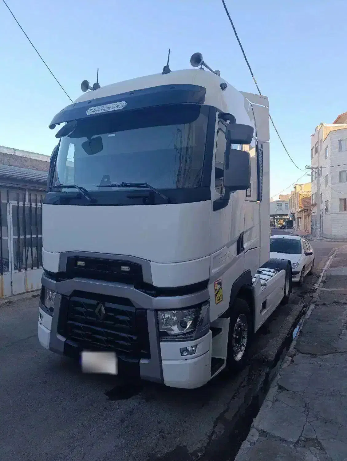 رنو تی های فول 2019 بی رنگ|خودرو سنگین|تهران, شهرک شریفی|دیوار