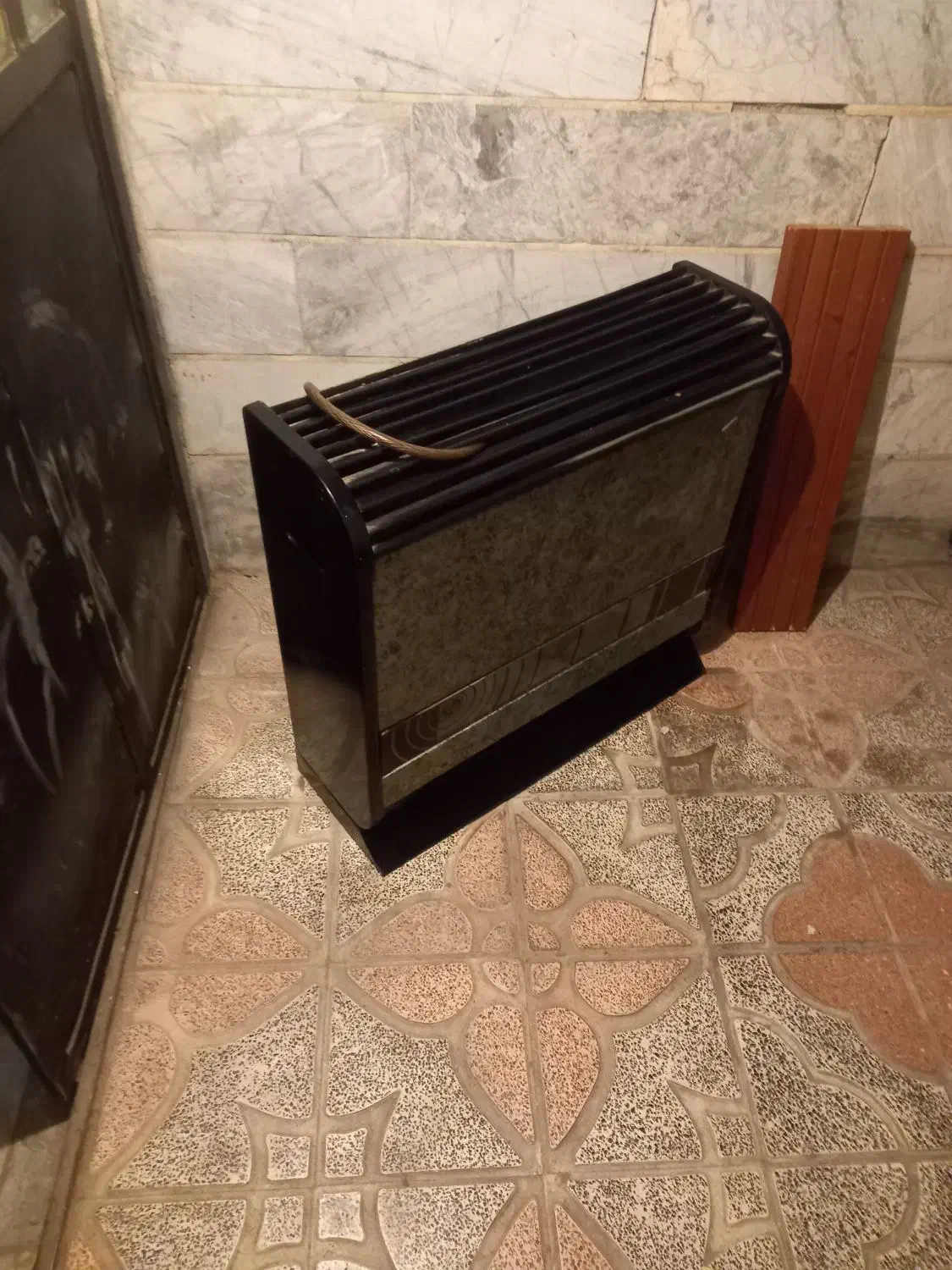 بخاری|بخاری، هیتر، شومینه|بهارستان, |دیوار