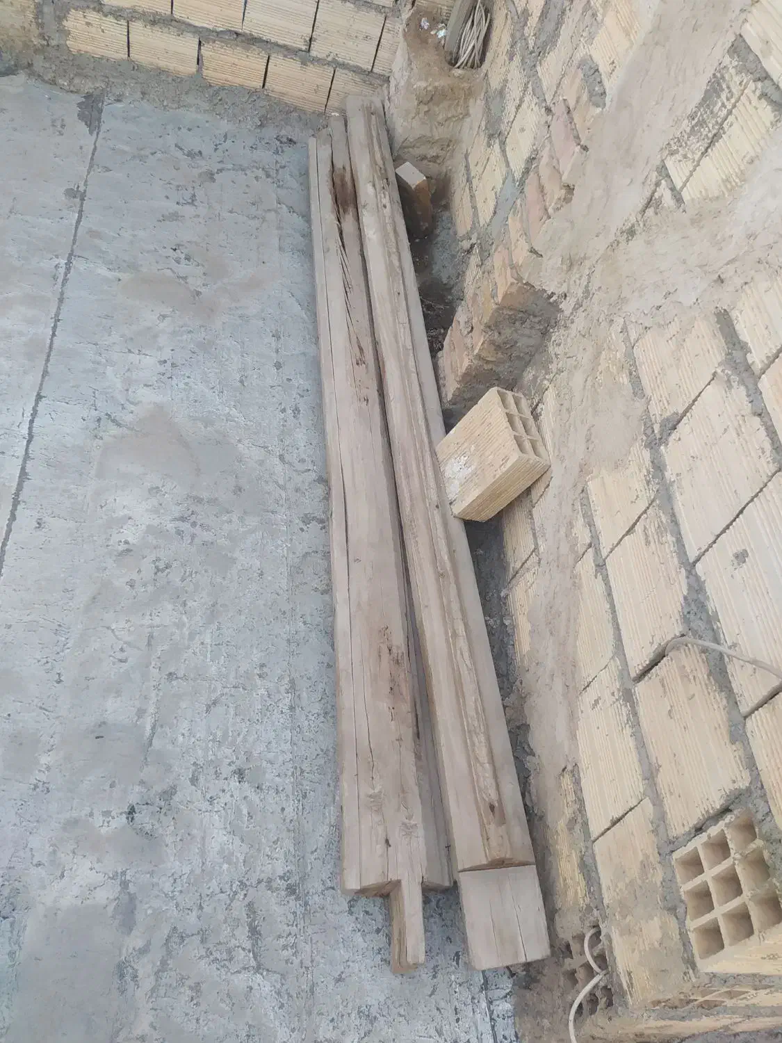 دزگاه فرش|ابزارآلات|تبریز, |دیوار