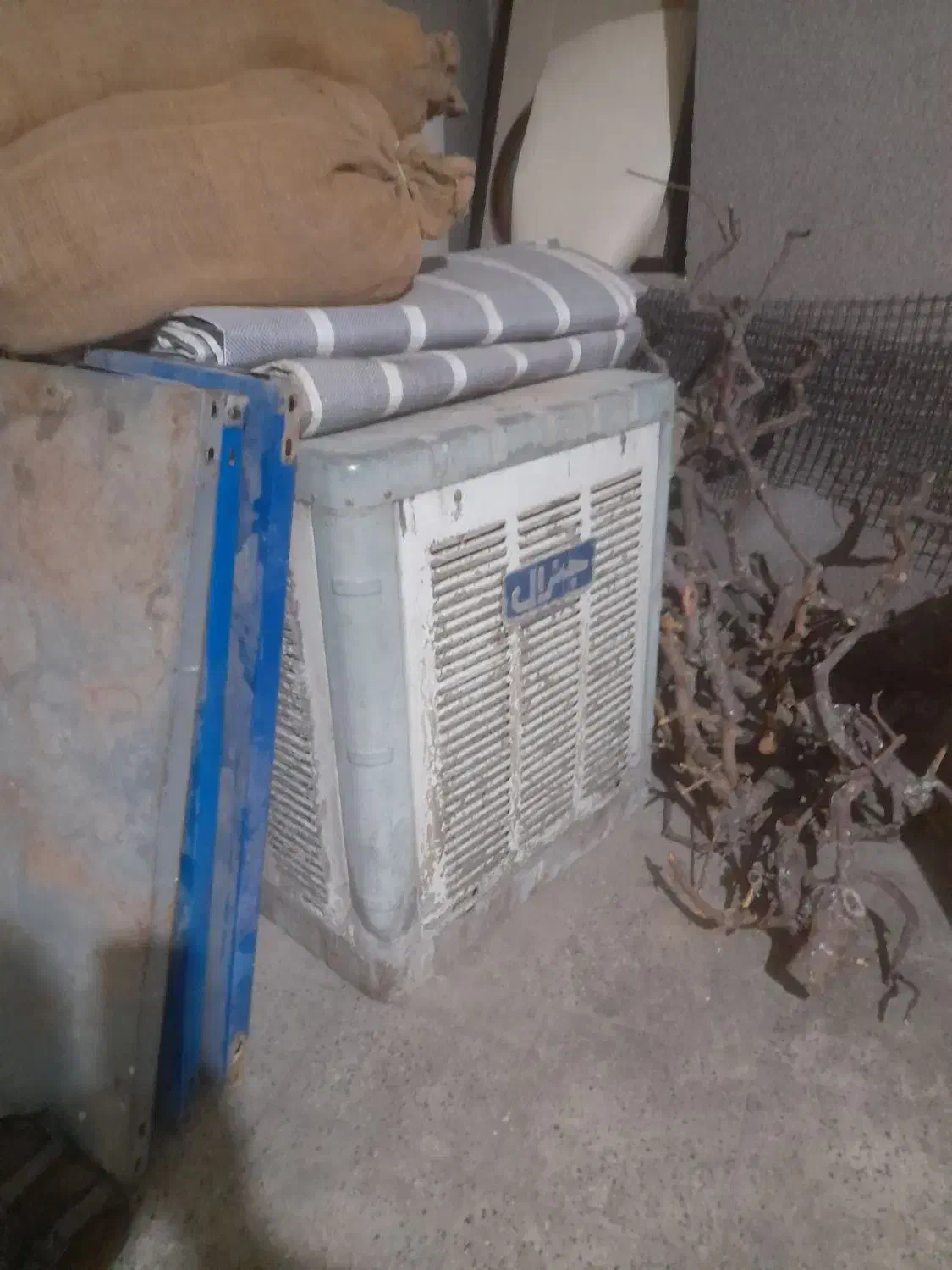 پوسته کولر ابی|کولر آبی|فردوسیه, |دیوار