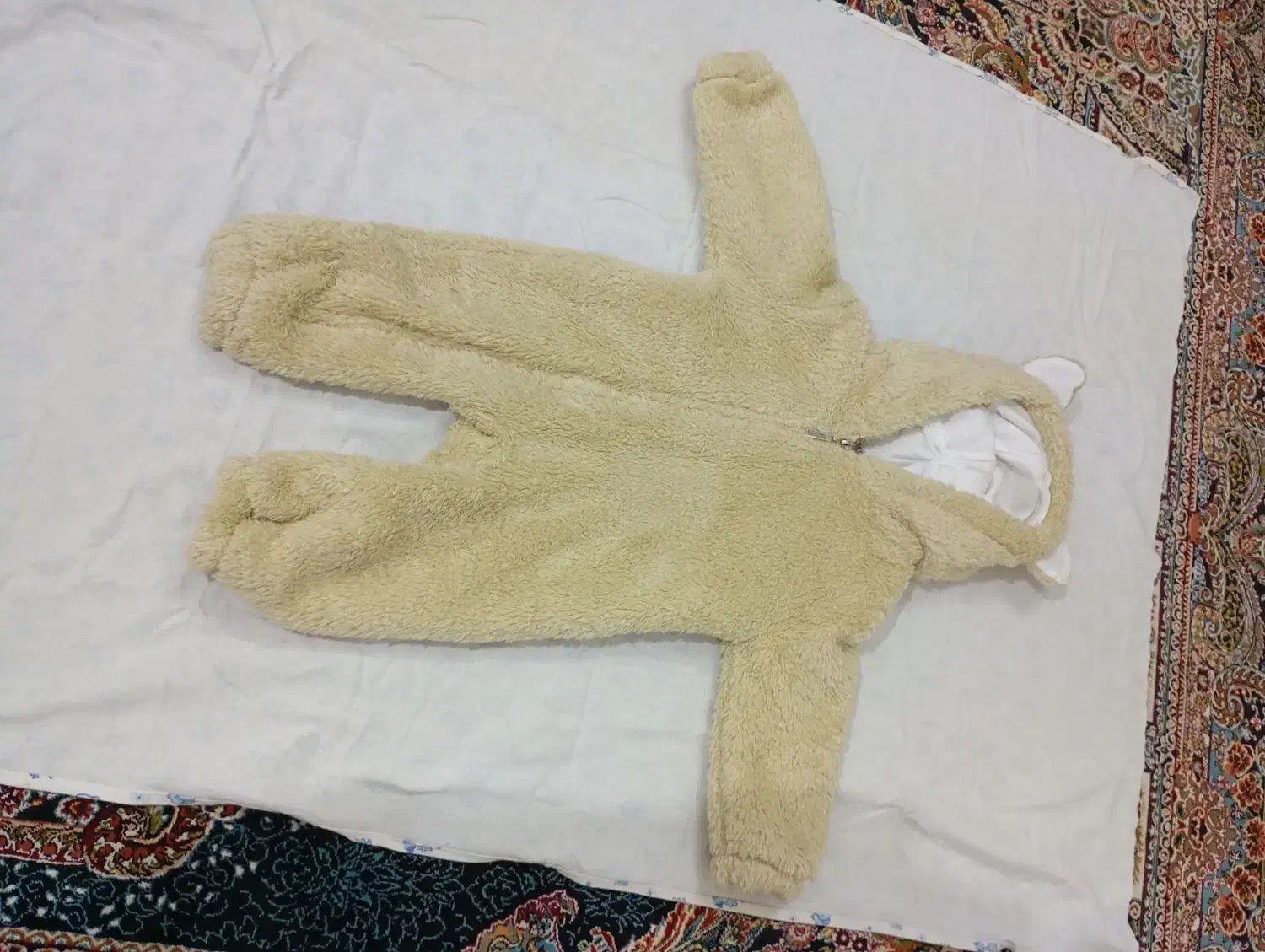 نوزادی|کفش و لباس بچه|گنبد کاووس, |دیوار