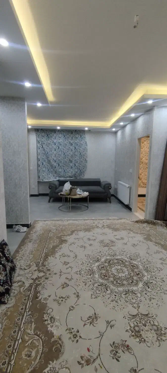 آپارتمان ۸۳ متری دانشگاه ملک جنوبی|فروش آپارتمان|قزوین, |دیوار