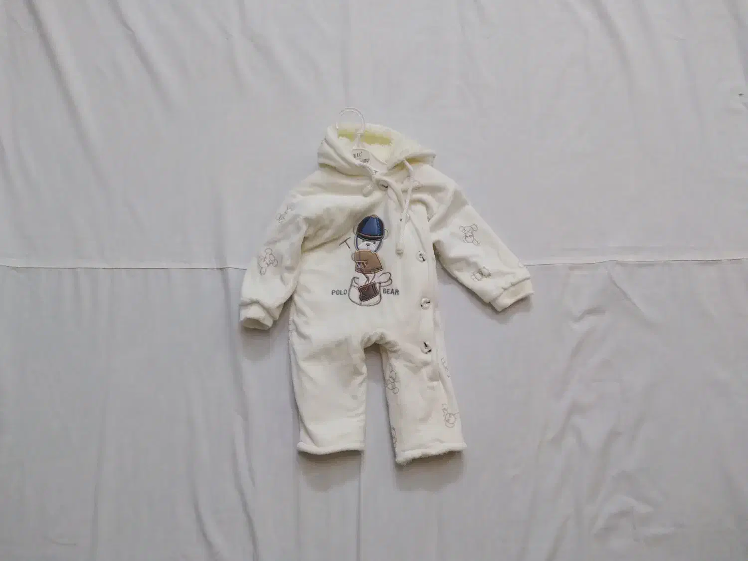 لباس و کفش نوزادی تا یکسال|کفش و لباس بچه|لاهیجان, مهرگان|دیوار