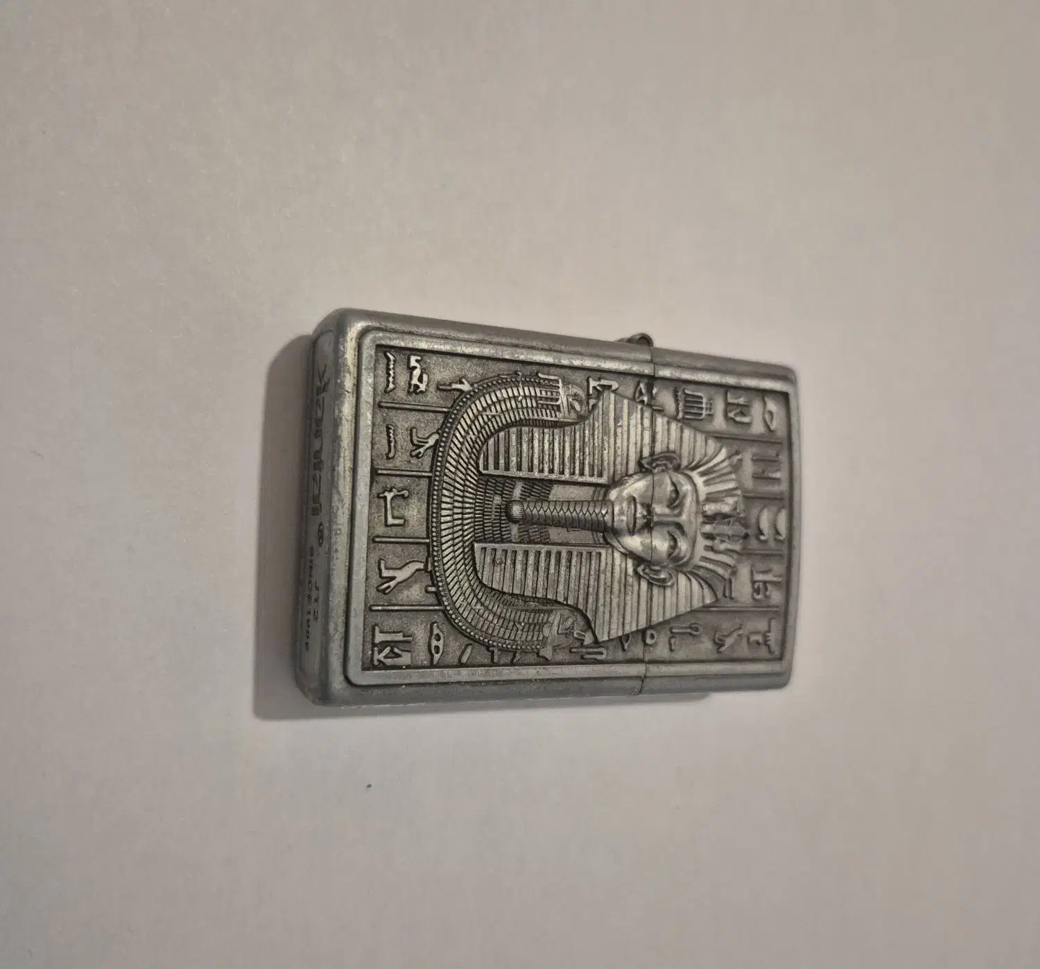 فندک قدیمی|کلکسیون اشیاء عتیقه|ملایر, |دیوار