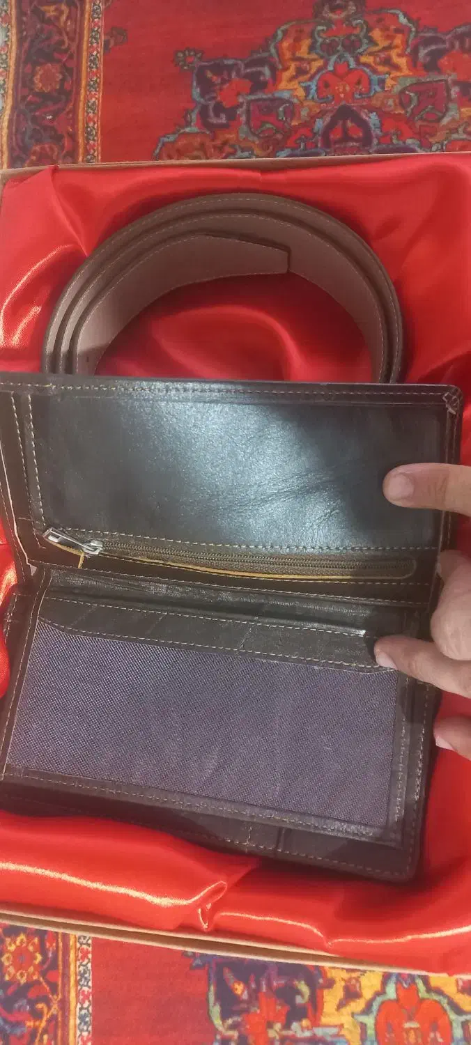 ست کیف و کمربند نو با بسته بندی لاکچری مناسب کادو|کیف، کفش، کمربند|قزوین, |دیوار