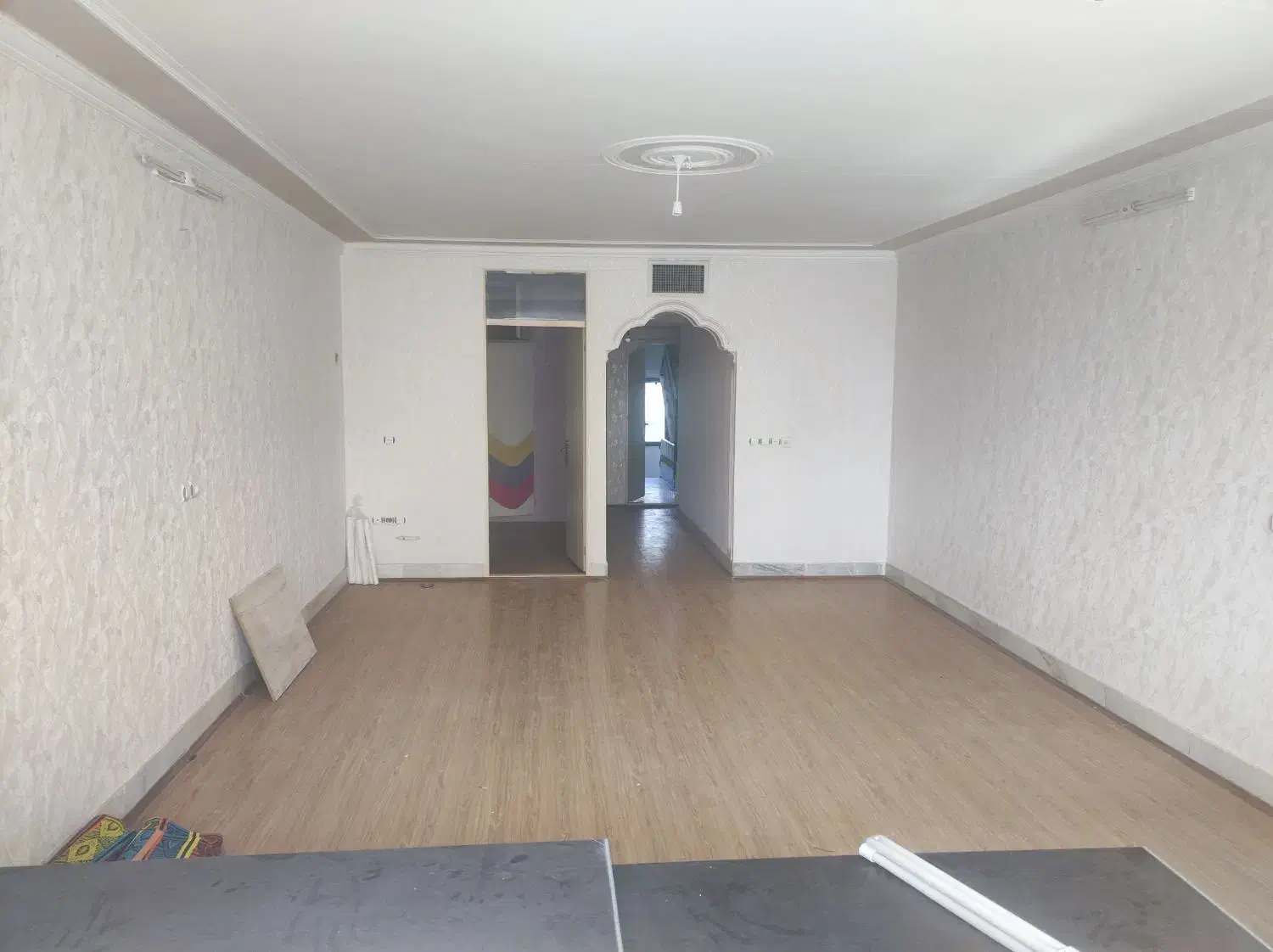 آپارتمان خیابان دانشگاه|فروش آپارتمان|سبزوار, فقیه سبزواری|دیوار