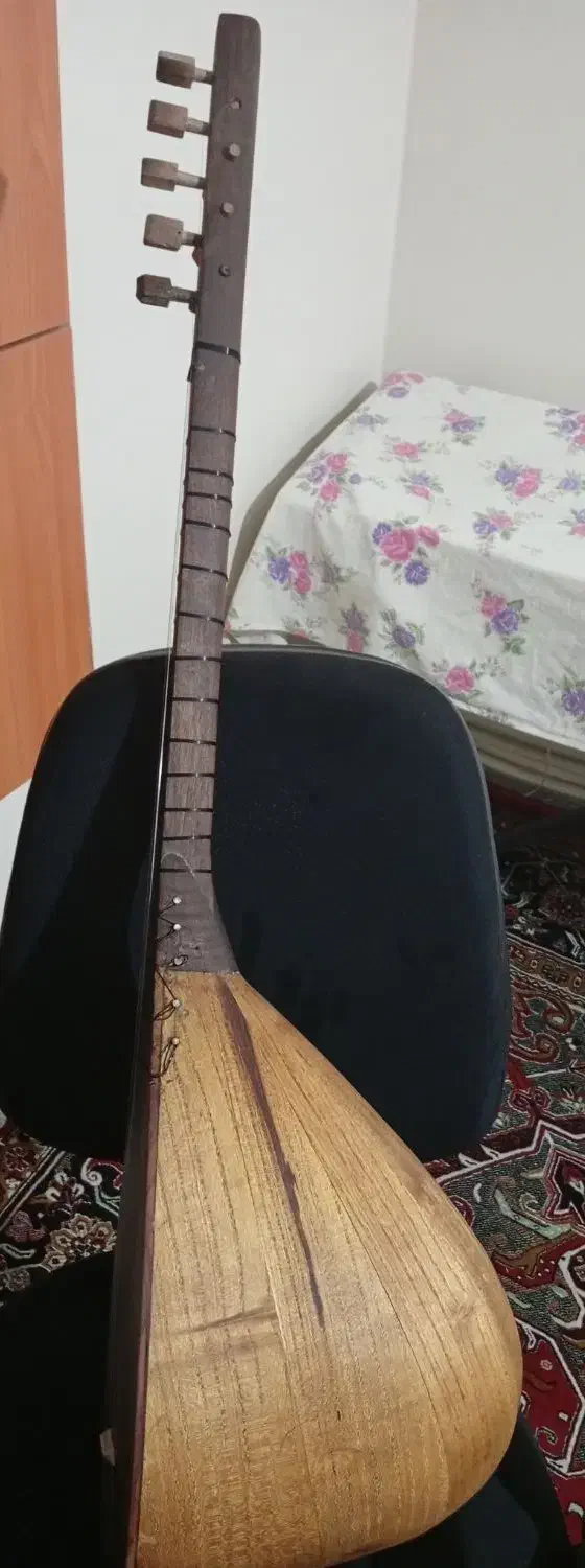 ساز قوپوز عاشیق نو|سازهای سنتی|تبریز, |دیوار