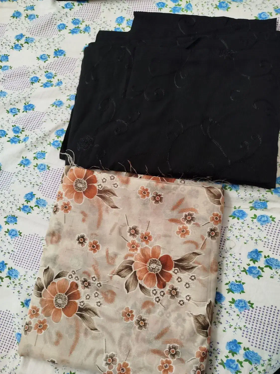 پارچه|لوازم خیاطی و بافتنی|ملایر, |دیوار