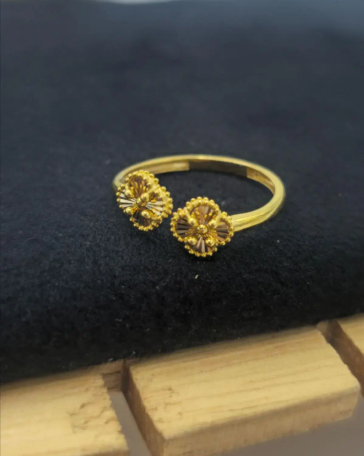 گوشواره|جواهرات|هیرمند, |دیوار