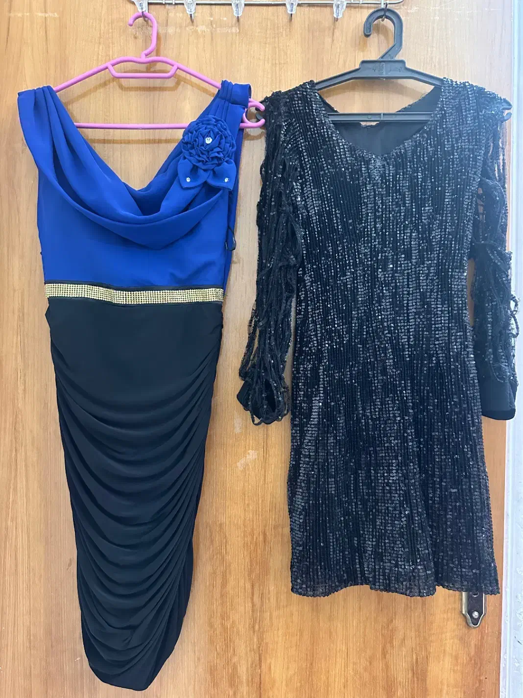 لباس مجلسی|لباس|شیراز, بعثت|دیوار