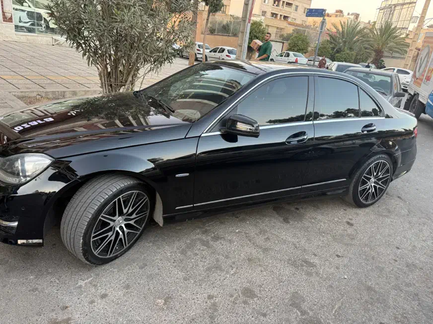 بنز c200 مدل 2012|خودرو سواری و وانت|شیراز, سجادیه|دیوار