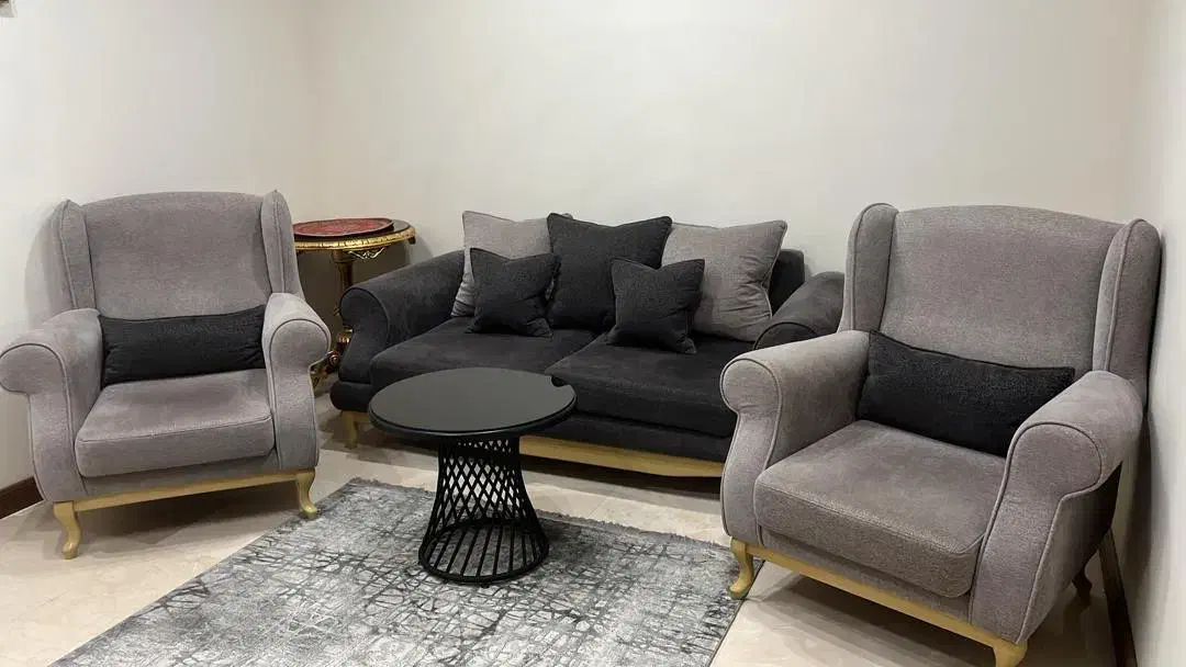 نیم‌ست مبل ۵نفره|مبلمان خانگی و میز عسلی|تهران, آسمان|دیوار