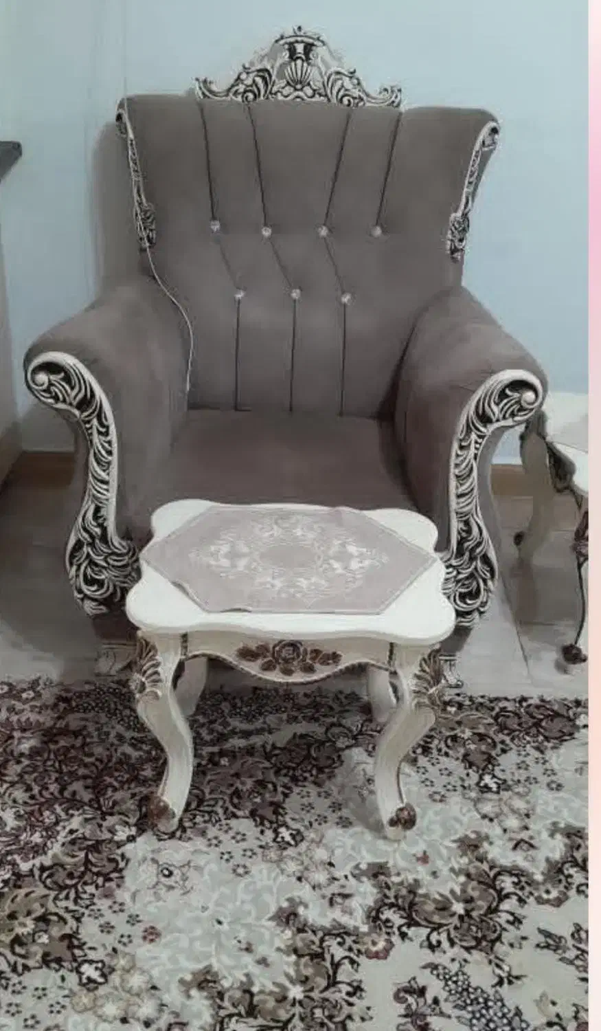 مبلمان هفت نفره|مبلمان خانگی و میز عسلی|رشت, استقامت ۲|دیوار