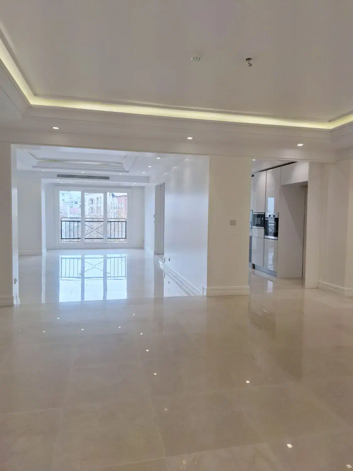 اجاره آپارتمان/الهیه (باغ فردوس) /۱۹۰ متر