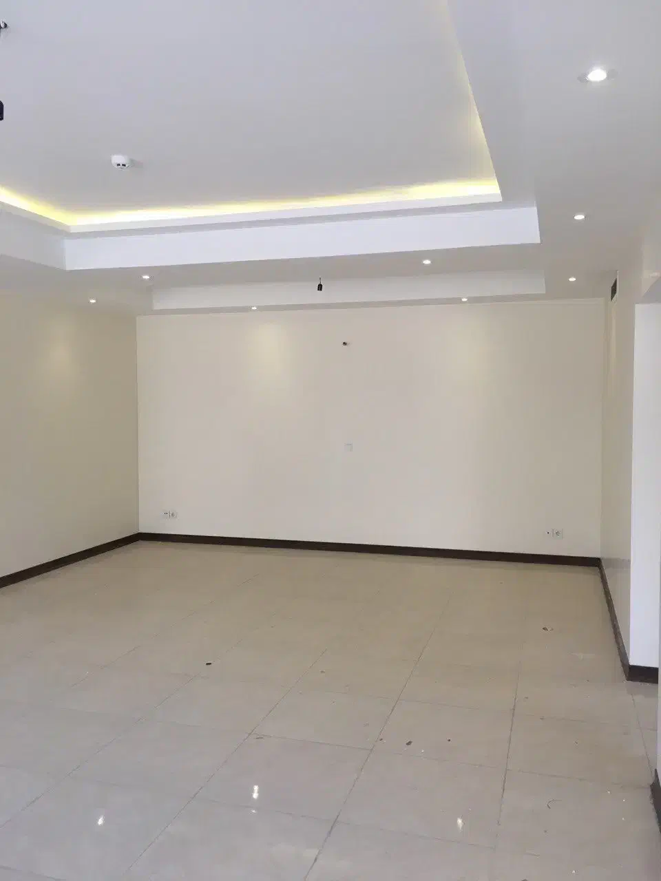 ۱۰۵ متر کلید نخورده زرکش(اکازیون)|فروش آپارتمان|تهران, زرکش|دیوار