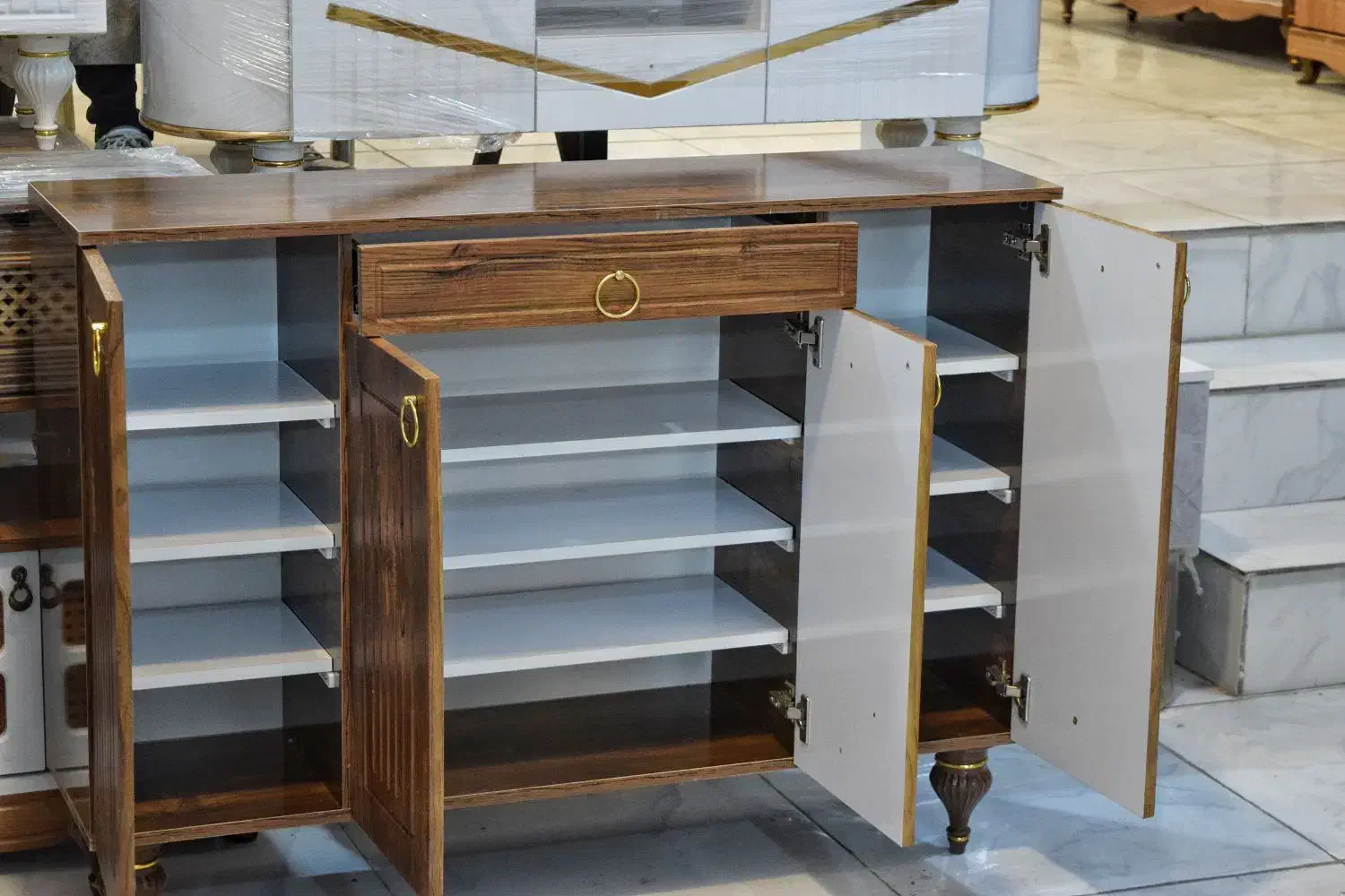 جاکفشی ۴در سایز بزرگ ۲۰جفتی|جاکفشی، کمد، دراور|مشهد, شفا|دیوار