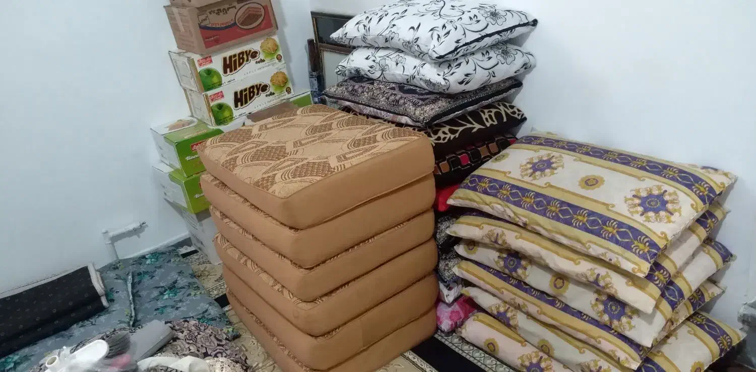 بالشت|رختخواب، بالش، پتو|قم, چهل درخت‎|دیوار