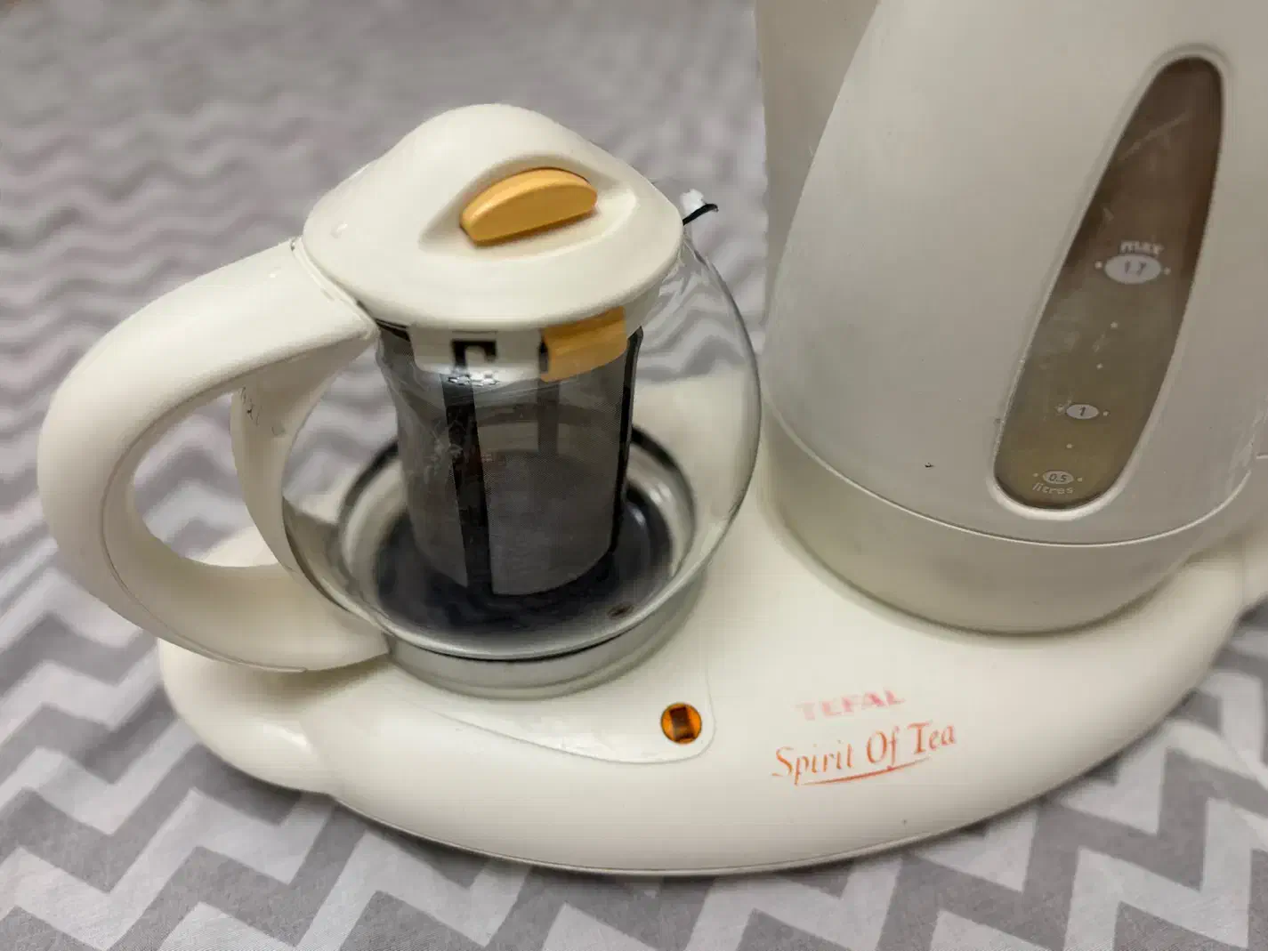 کتری برقی تفال اصل|سماور، چایساز، قهوهساز|تهران, جنتآباد مرکزی|دیوار