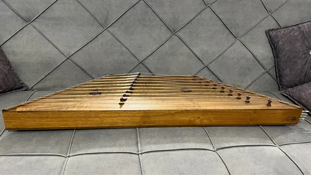 سنتور در حد نو|سازهای سنتی|گرگان, |دیوار