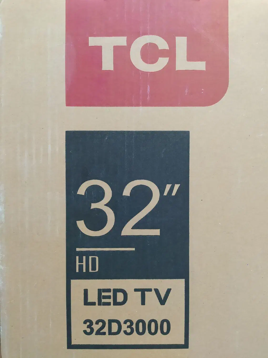 تلویزیون ۳۲ اینچ تی سی ال LED با براکت پایه دیواری|تلویزیون و پروژکتور|اصفهان, فجر|دیوار