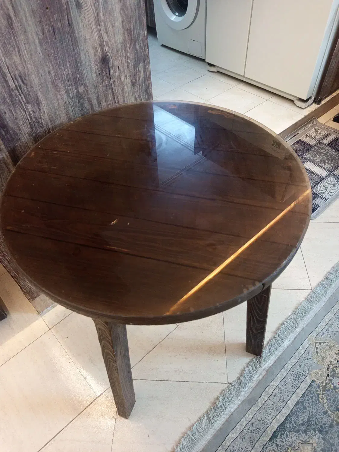 میز کم جا|میز و صندلی غذاخوری|شیراز, اصلاح‌نژاد|دیوار