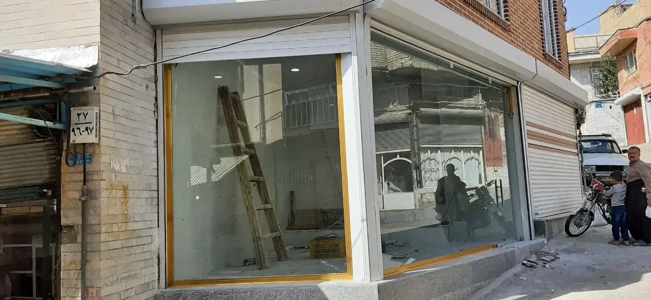 خدمات شیشه سکوریت ، کرکره برقی ، سایبان|خدمات پیشه و مهارت|چاف و چمخاله, |دیوار