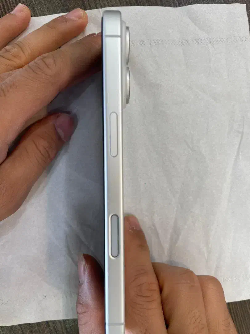 ایفون ۱۶ نرمال|موبایل|فسا, |دیوار