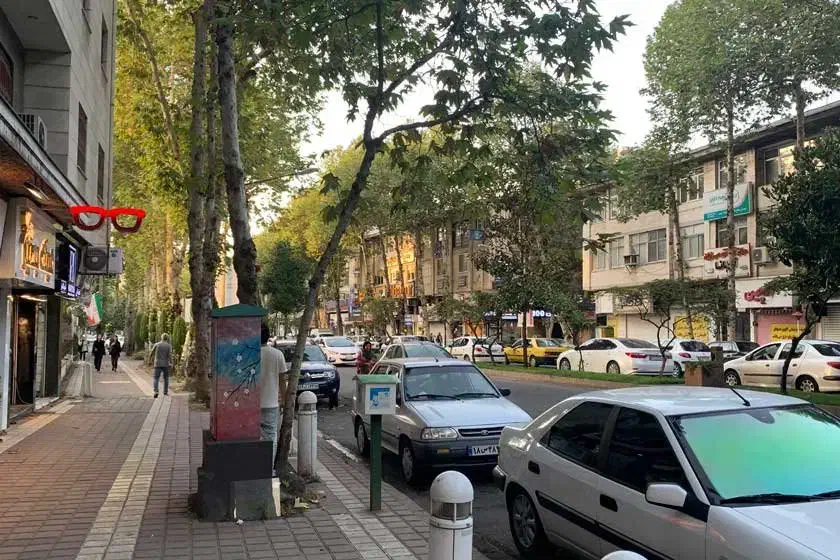 اجاره مغازه ۲۵متری براصلی بلوارگیلان|اجارهٔ مغازه و غرفه|رشت, بلوار گیلان|دیوار