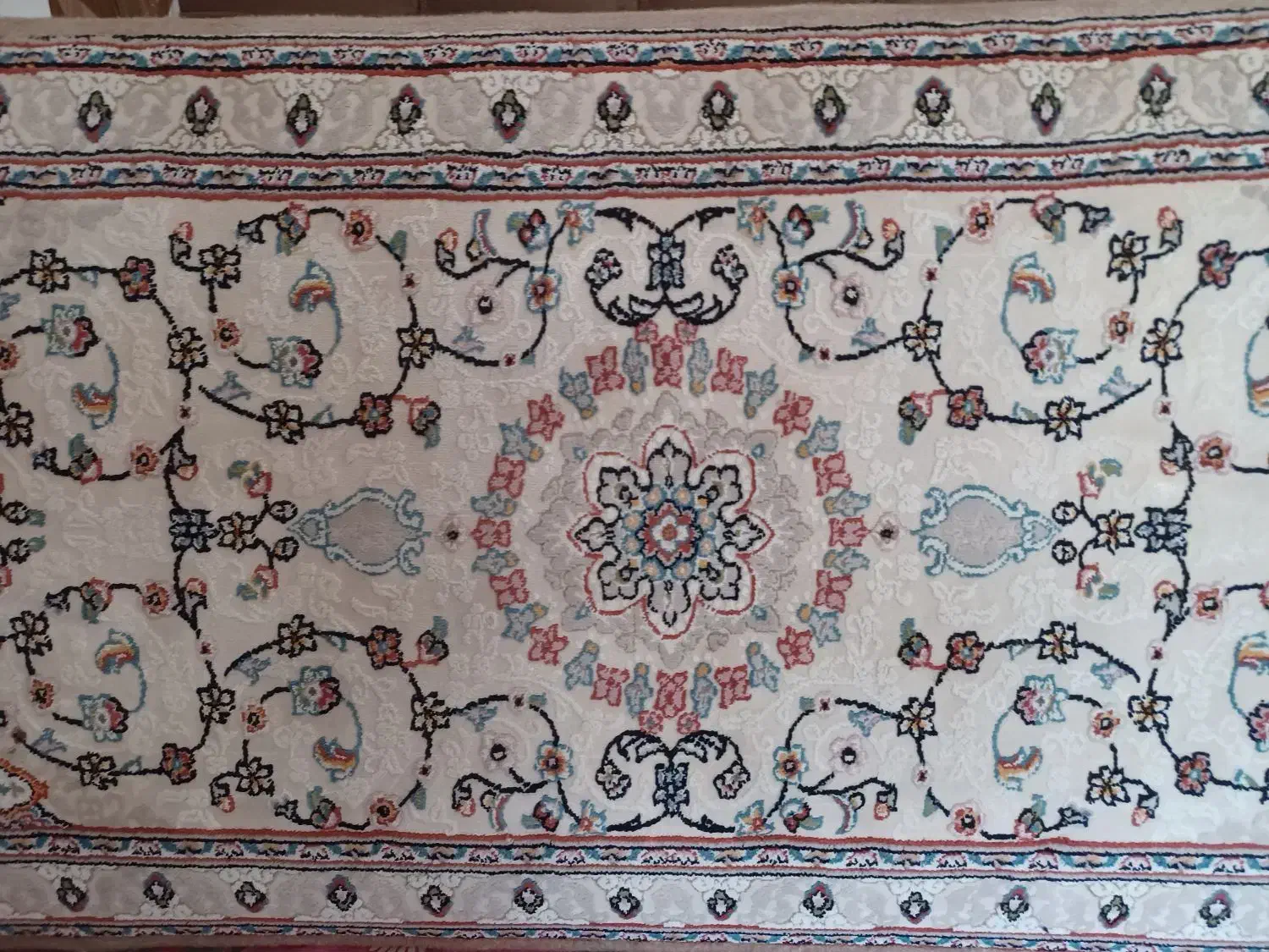 پشتی|پشتی|قزوین, |دیوار