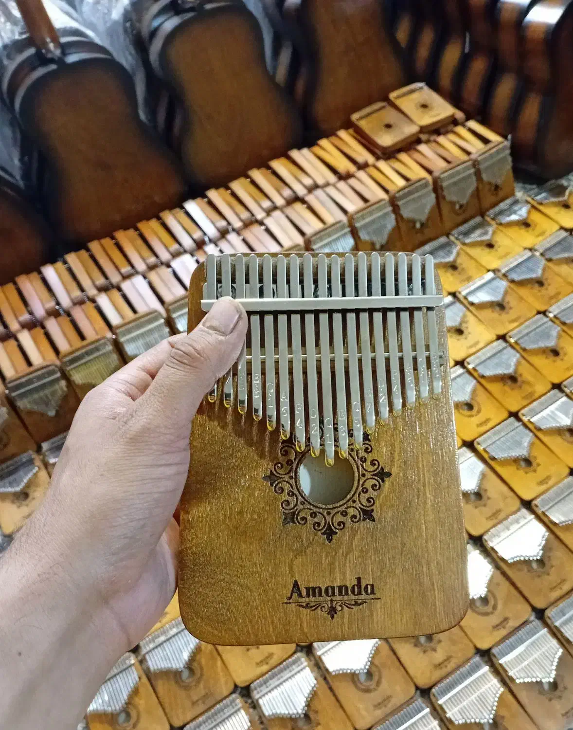 کالیمبا ملودیکا بلز|پیانو، کیبورد، آکاردئون|مشهد, طلاب|دیوار