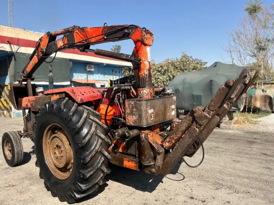 تراکتور فرکوسن بیل بکهو اطلس با پلاک|خودرو سنگین|تهران, الهیه|دیوار