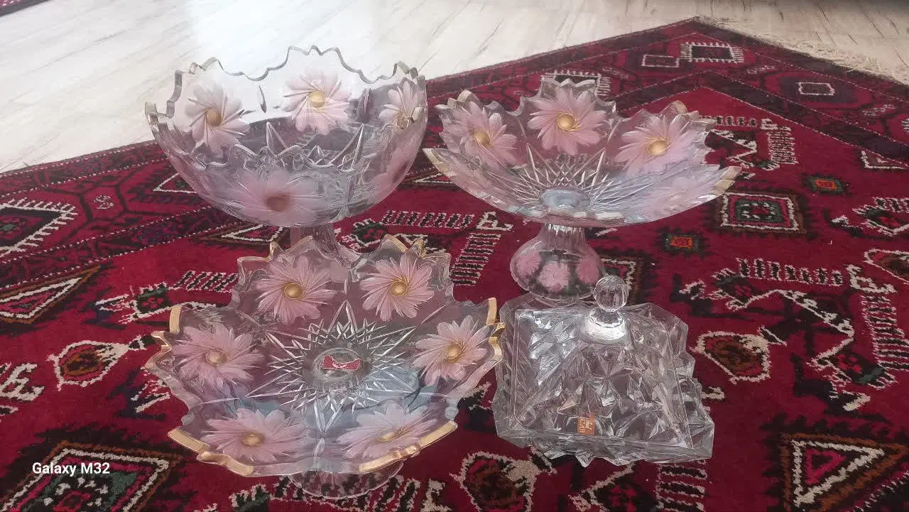 سرویس|ظروف سرو و پذیرایی|فردوس (خراسان), |دیوار