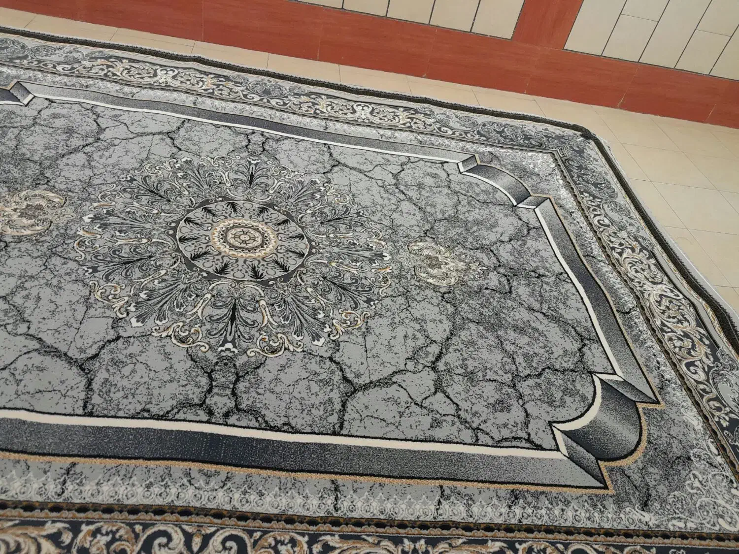 مفتخریم که در خرید فرش انتخاب اول شما هستیم|فرش|اصفهان, زاجان|دیوار