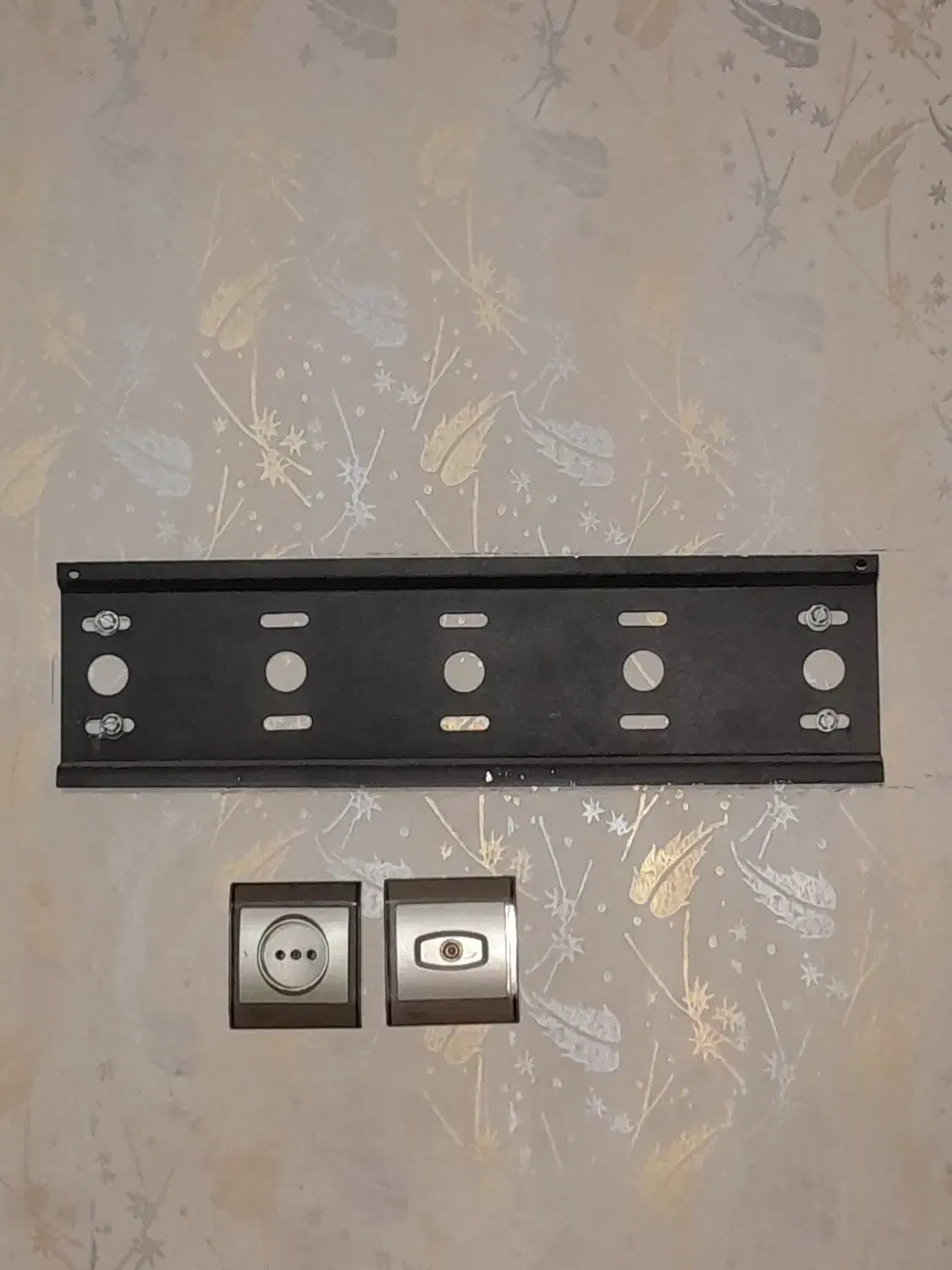 براکت تلویزیون|تلویزیون و پروژکتور|همدان, |دیوار