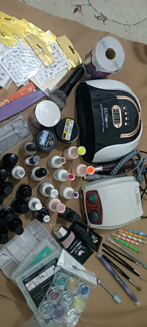 وسایل کاشت ناخن|آرایشی، بهداشتی، درمانی|آران و بیدگل, |دیوار