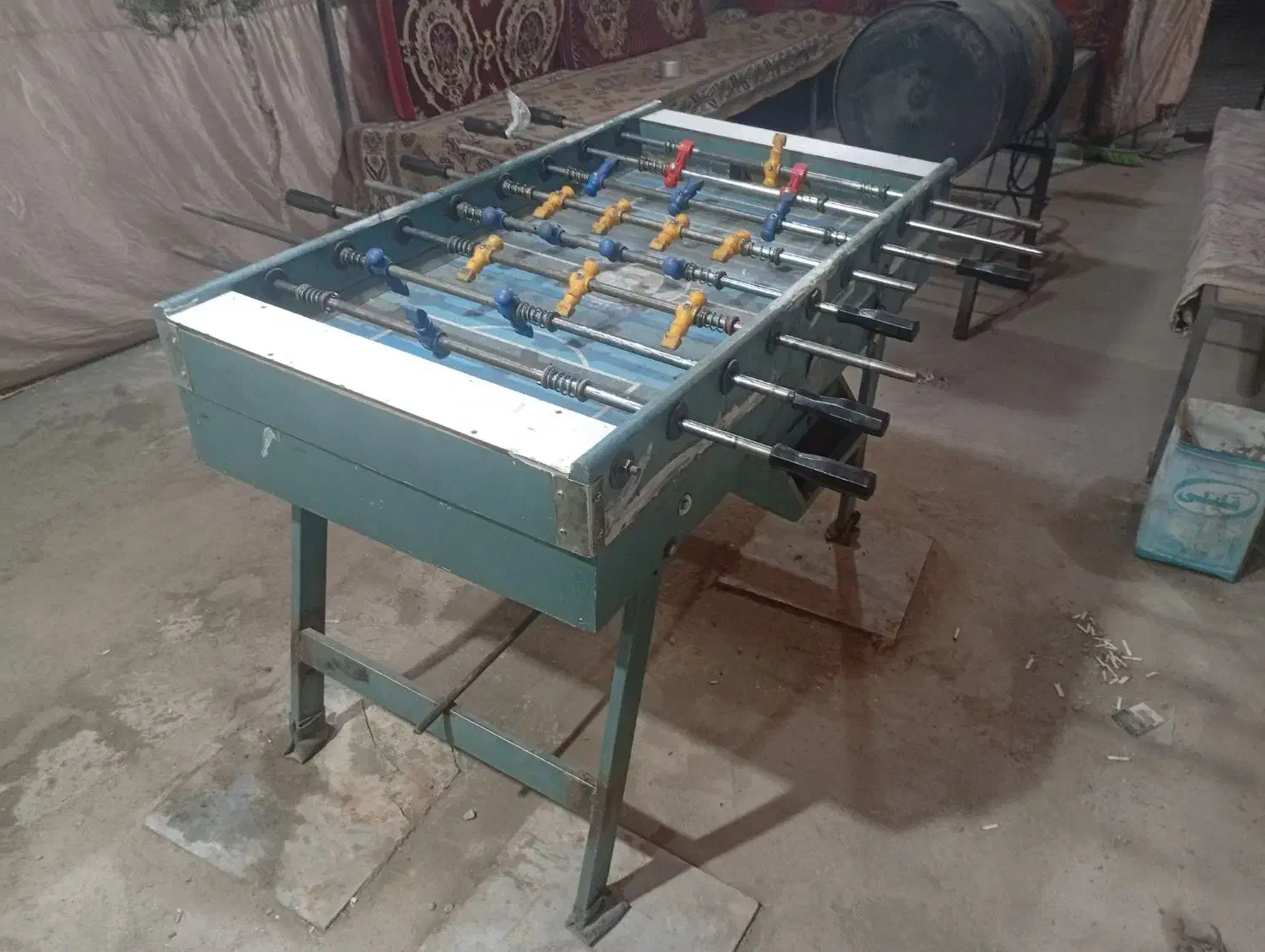 فوتبال دستی اصل قدیمی|تجهیزات ورزشی|مرند, |دیوار