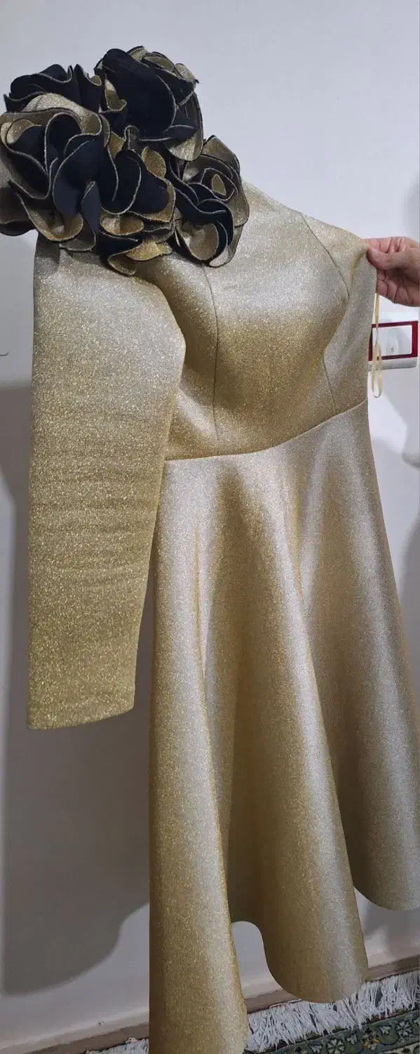 پیراهن مجلسی|لباس|اردبیل, |دیوار