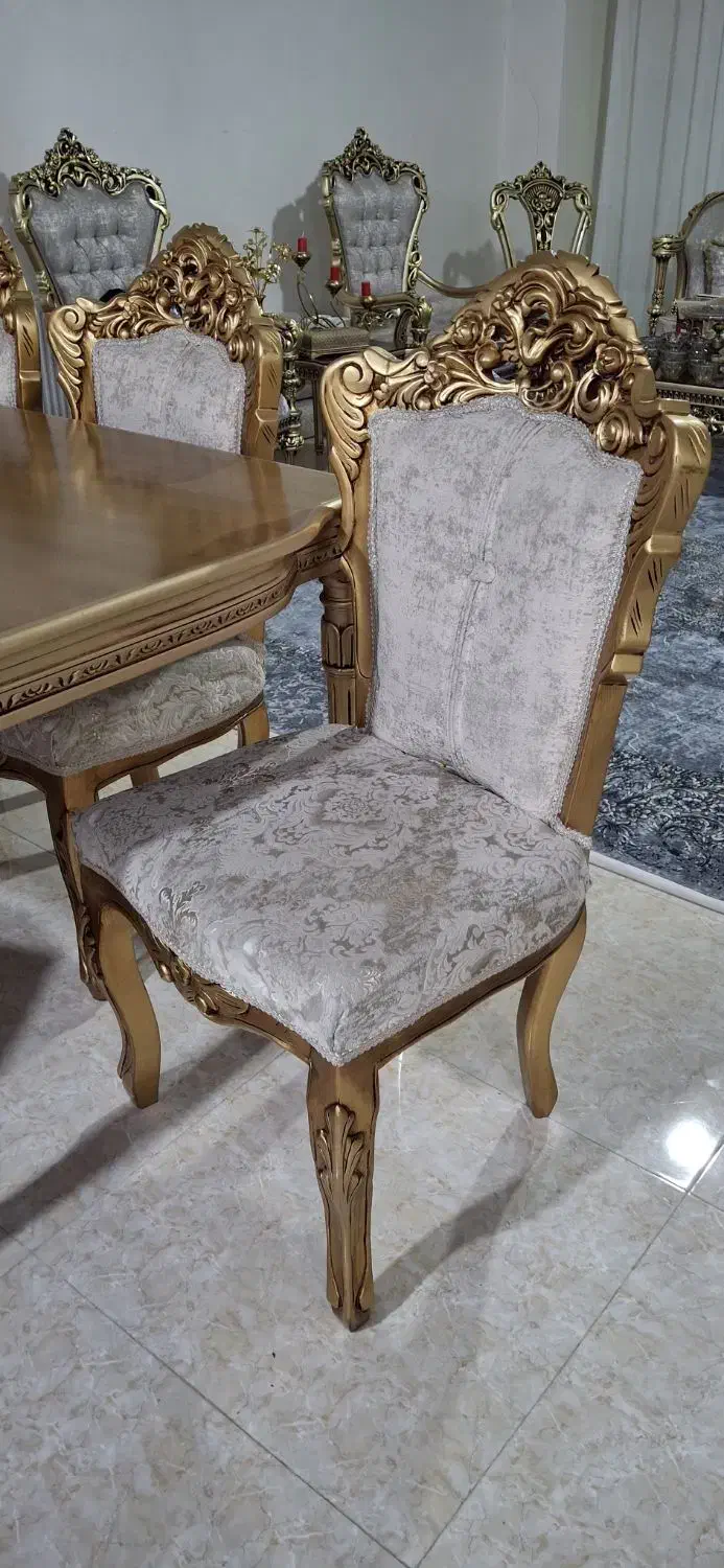 میز ناهار خوری ومبل تمیز در حد نو|میز و صندلی غذاخوری|شهریار, شهرک وائین|دیوار