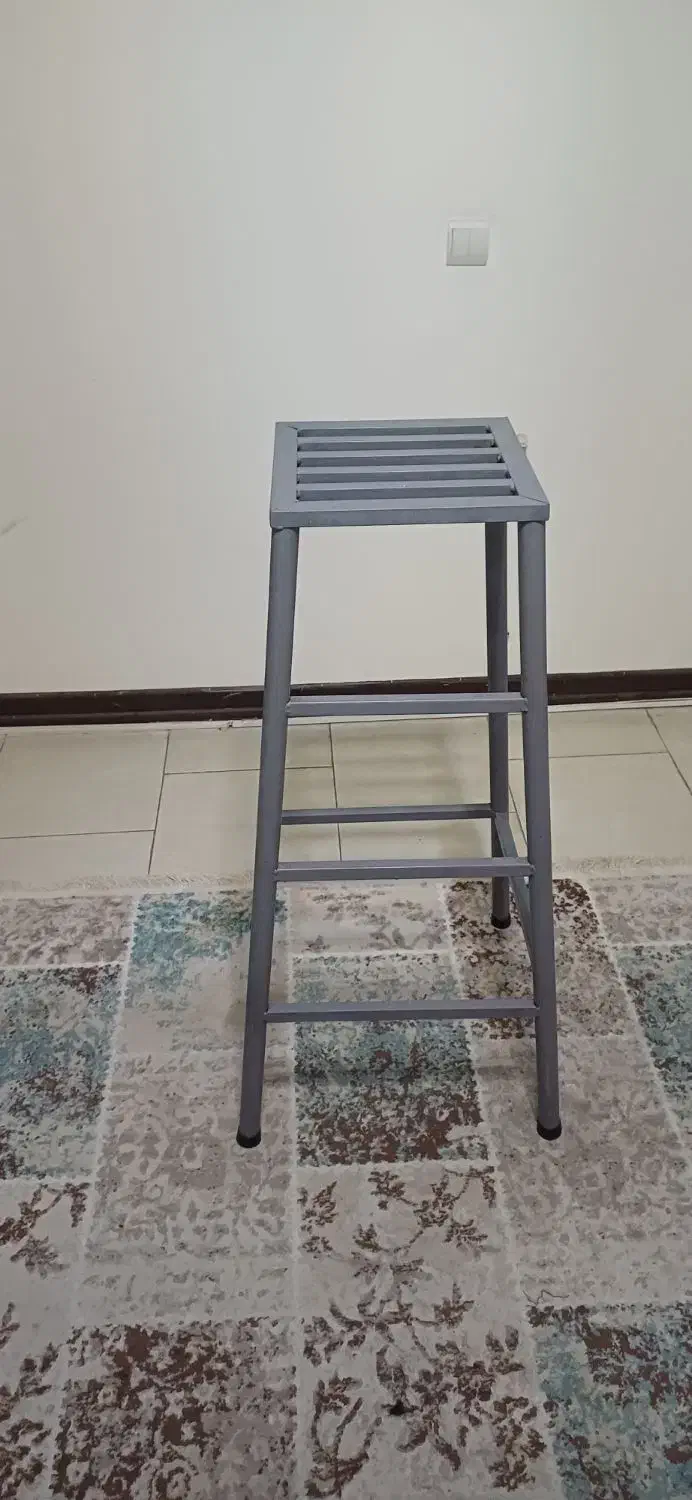 چهار پایه پروفیل یک متری در حد نو|صندلی و نیمکت|محمدیه-قزوین, |دیوار