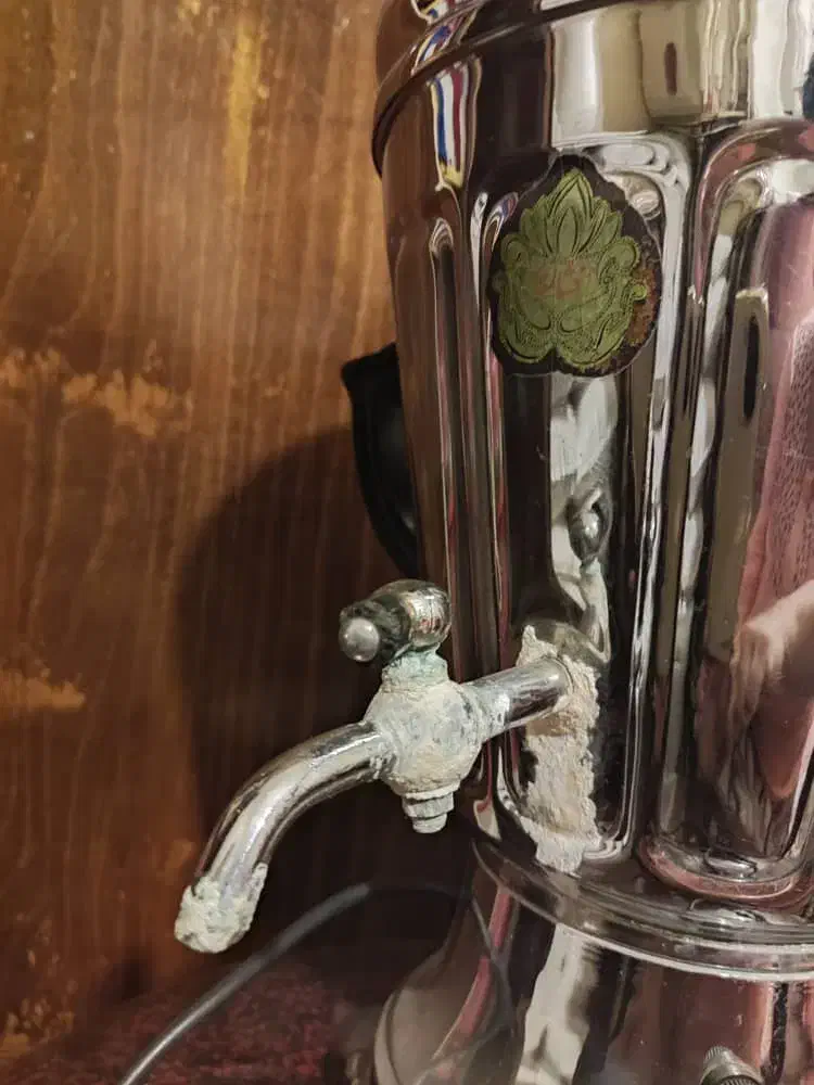 سماور برقی قدیمی|سماور، چای‌ساز، قهوه‌ساز|ری, حمزه‌آباد|دیوار