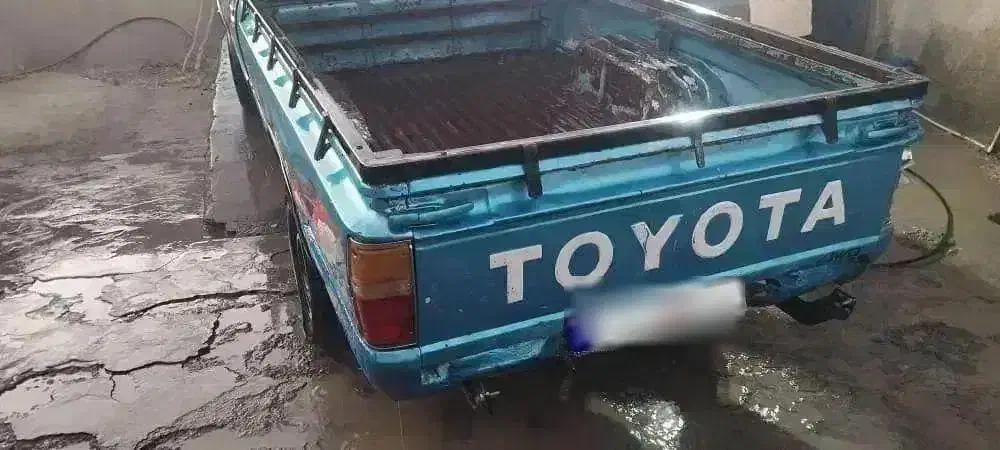 تویوتا|خودرو سواری و وانت|خاش, |دیوار