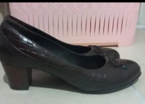 کفش وصندل زنانه و کمربند مردانه(فروش فوری)|کیف، کفش، کمربند|سمنان, |دیوار