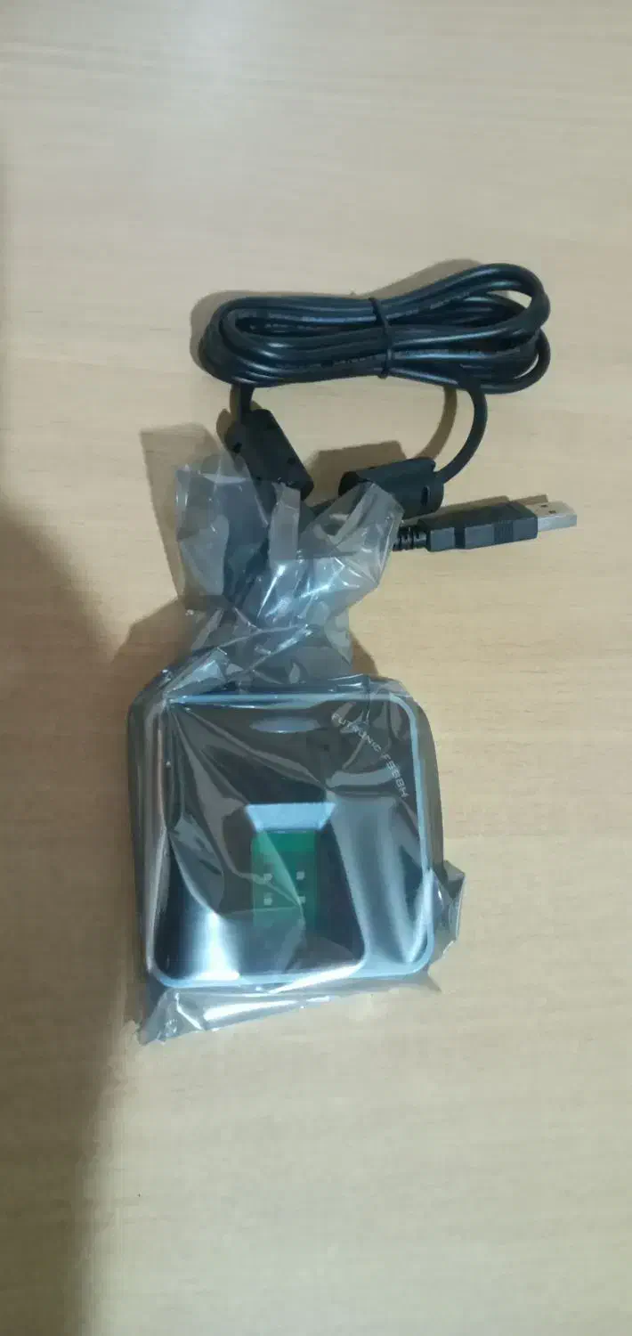 ۱ عدد فینگر اثر انگشت تازه نو|پرینتر، اسکنر، کپی، فکس|سنندج, |دیوار