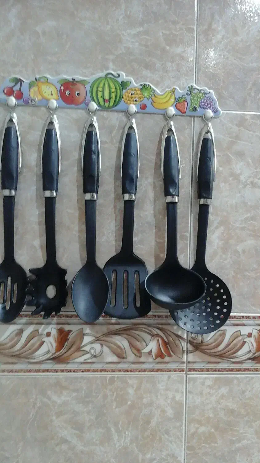 لوازم آشپزخانه|ظروف پختوپز|آبسرد, |دیوار