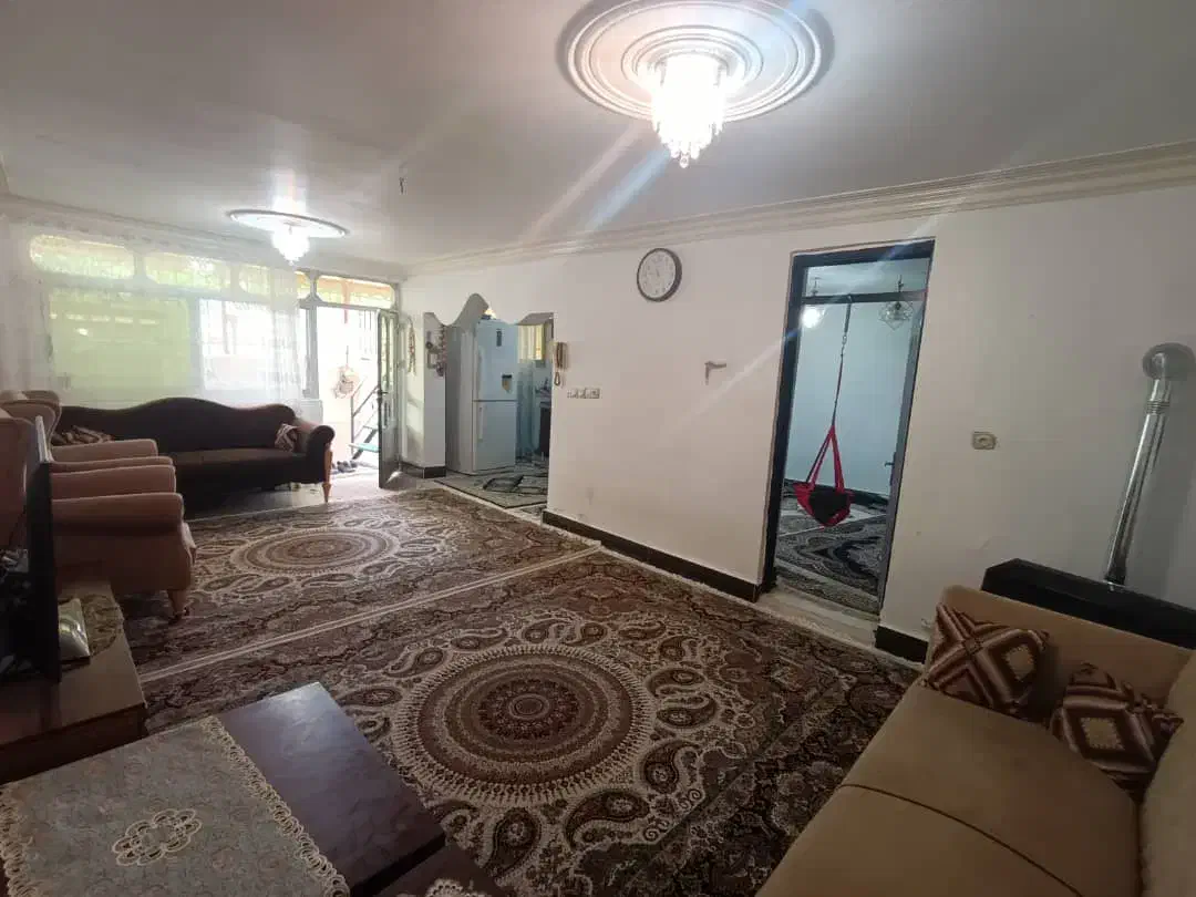 رهن کامل ویلا دوبلکس روبروی دادگستری شفت زیر قیمت|اجارهٔ خانه و ویلا|شفت, |دیوار