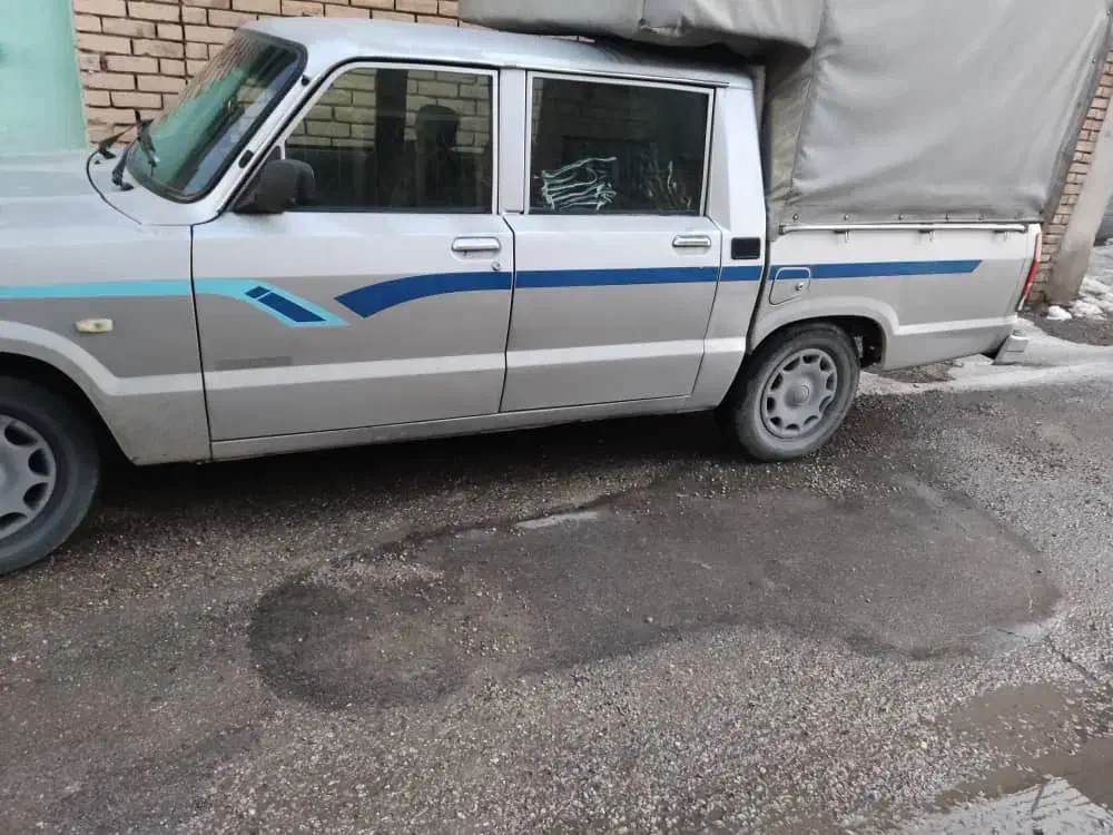 مزدا دو هزار|خودرو سواری و وانت|آباده, |دیوار