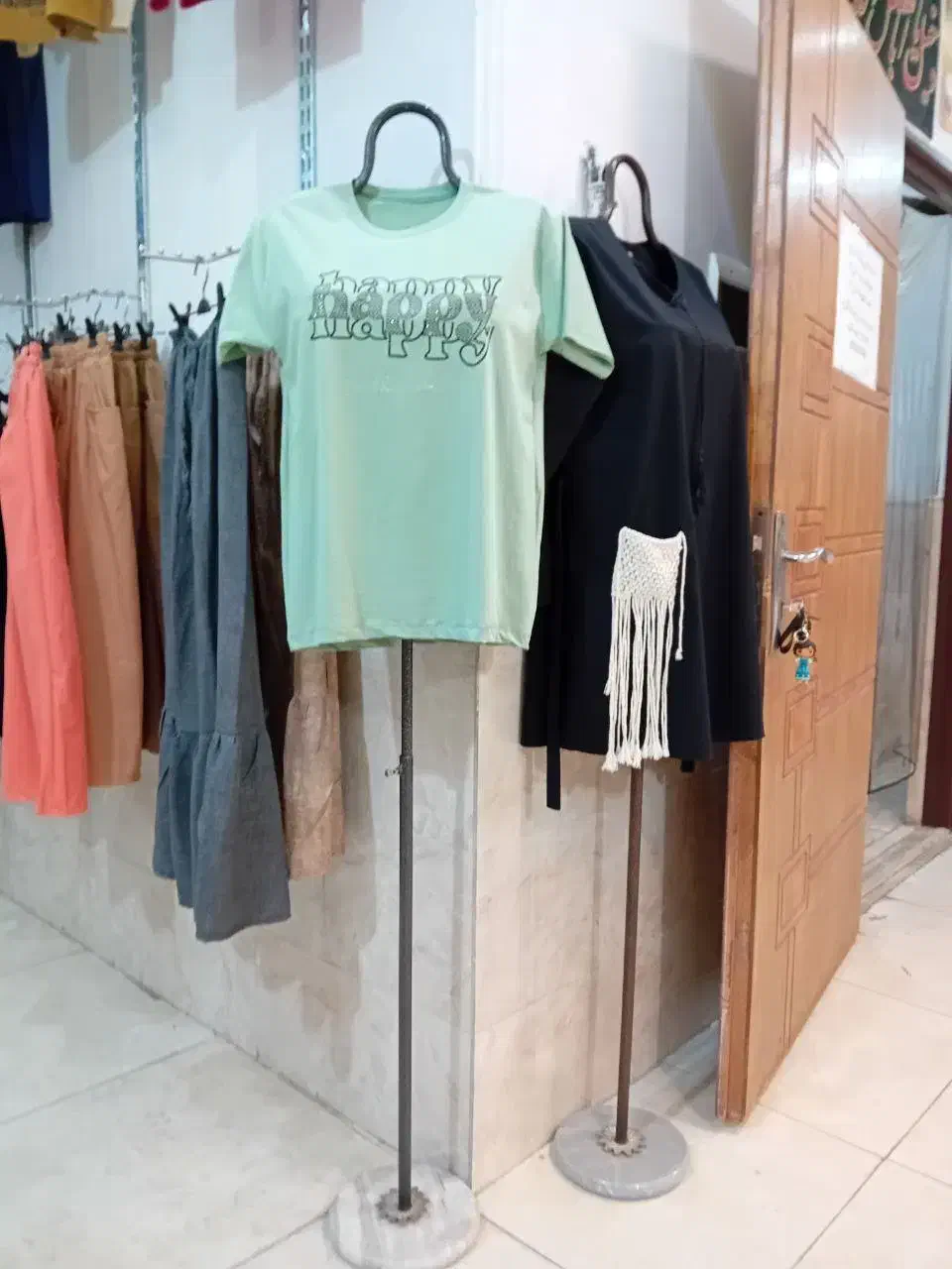 فروش لوازم لباس فروشی/ویترین/مانکن/اتاق پرو/|حراج|قم, پردیسان|دیوار